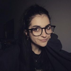 Meet your Posher, Sydney